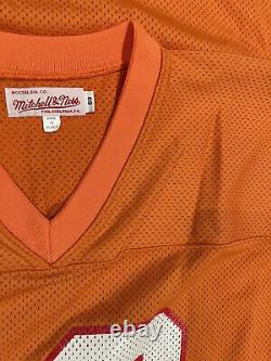 1982 Mitchell and Ness Doug Williams Tampa Bay Buccaneers Jersey Size 60