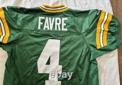 1990's Authentic Brett Favre #4 Green Bay Packers jeresy Nike M 44 New with tags