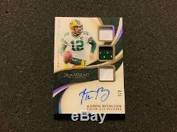 2019 Immaculate #4/5 Aaron Rodgers Triple-Jersey On-Card Auto Green Bay Packers