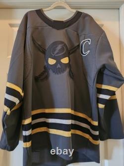 2025 Tampa Bay Lightning Gasparilla Hockey Jersey Victor Hedman Size 50