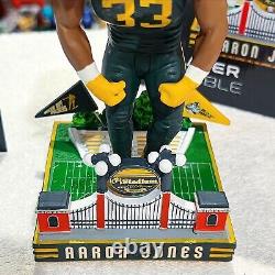 AARON JONES Green Bay Packers 1950 Classic Jersey NFL Exclusive Bobblehead