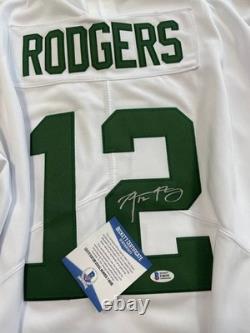 AARON RODGERS Jersey Autographed GREEN BAY PACKERS BAS COA