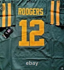 Aaron Rogers Green Bay Packers classic jersey, NWT, Mens Large