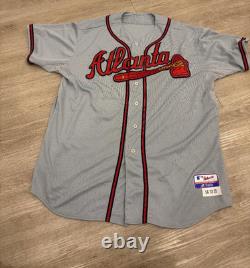 Adam Russell Atlanta Braves #56 Team Issued Jersey MLB Authenticated Majestic