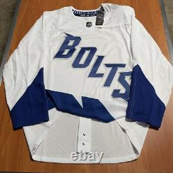 Adidas Authentic Tampa Bay Lightning 2022 NHL Stadium Series Jersey White 52
