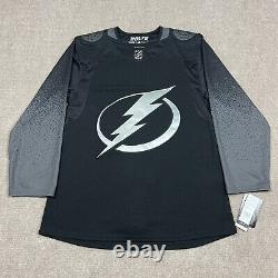 Adidas Tampa Bay Lightning Alternate Black NHL Hockey Jersey Size 46 Fight Strap