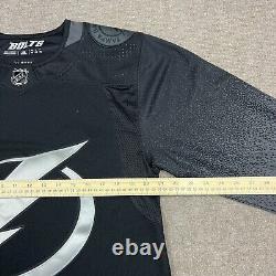 Adidas Tampa Bay Lightning Alternate Black NHL Hockey Jersey Size 46 Fight Strap