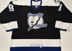 Authentic Reebok NHL Tampa Bay Lightning Steve Stamkos Hockey Jersey