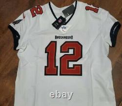 Authentic Tom Brady Tampa Bay Buccaneers NIKE NFL Elite Vapor Jersey Sz 44