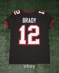 Authentic Tom Brady Tampa Bay Buccaneers Nike Vapor Elite Jersey Size 44/L