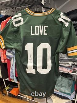 Autographed Jordan love Green Bay Packers NFL Jersey #10 Beckett coa