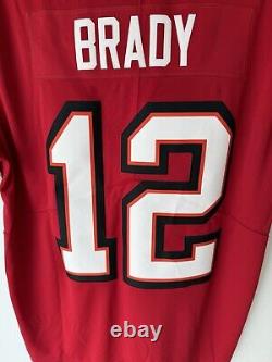 Brady (12) Tampa Bay Buccaneers Red Nike NFL Limited Captain Patch Jersey