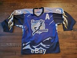 Tampa Bay Lightning 1996-1998 Dino Ciccarelli NHL Hockey Jersey (XXL) –  Grail Snipes