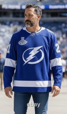 Fanatics Tampa Bay Lightning Home Jersey #21 Brayden Point NHL SZ Med NWOT