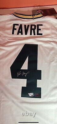 Green Bay Packers Brett Favre #4 Mitchell & Ness White 1996 NFL Legacy Jersey