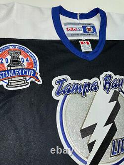 Martin St. Louis Tampa Bay Lightning 2004 Stanley Cup CCM Jersey XL