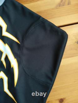 Medium (52adi.) Reverse Retro 90s BLACK Storm Seasick Tampa Bay Lightning Jersey
