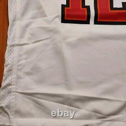 Mens Nike Tom Brady Tampa Bay Buccaneers White On-Field NFL Game Jersey sz. L NWT