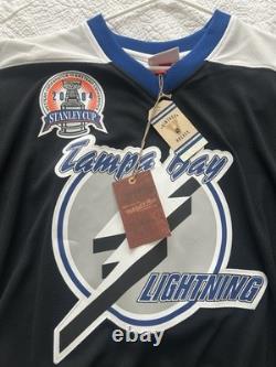 Mitchell and Ness Vintage Hockey Martin St. Louis Tampa Bay Lightning Jersey