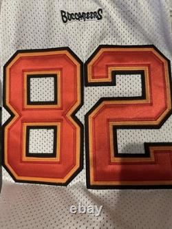 NEW 2010 Reebok Stitched Tampa Bay Buccaneers Winslow 82 Jersey Sz 52 XL
