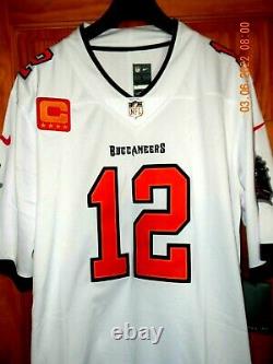NEW WITH TAGS TOM BRADY TAMPA BAY BUCS White Football Jersey, Size LARGE