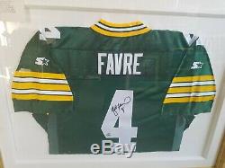NFL green bay packers Brett Favre Authentic Starter Jersey. Signed & Framed