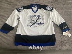 NHL 2000-01 Tampa Bay Lightning Team Autographed CCM Jersey