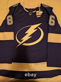 NHL Adidas Primegreen Tampa Bay Lightning Nikita Kucherov Hockey Jersey, Size 50