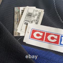 NO TARRIFS! Authentic Tampa Bay Lightning 01/02 Vincent Lecavalier Pro Jersey 48