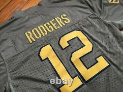 NWT Aaron Rodgers Salute to Service Green Bay Packers Jersey Nike Men Large