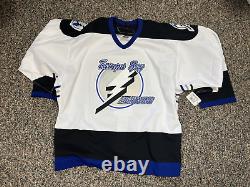 NWT Reebok 6100 Vector Authentic Tampa Bay Lightning Blank Jersey Size 52