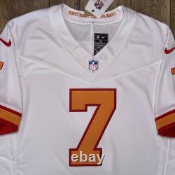 NWT Tampa Bay Buccaneers Bucky Irving Nike Vapor Limited Football Jersey Mens XL