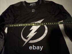 NWT adidas Tampa Bay Lightning Men's Size 54 Hockey Jersey DW4834 Alternate Blk