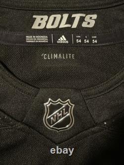 NWT adidas Tampa Bay Lightning Men's Size 54 Hockey Jersey DW4834 Alternate Blk
