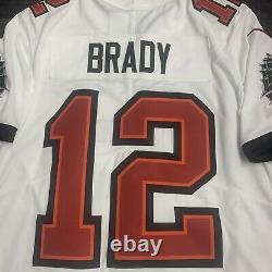 New Tom Brady Medium Mens Tampa Bay Buccaneers White Vapor Limited Nike Jersey