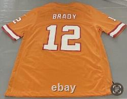 New Tom Brady Tampa Bay Bucs Nike Mens Jersey L Or XL Reg $149.99 Sale $109.99