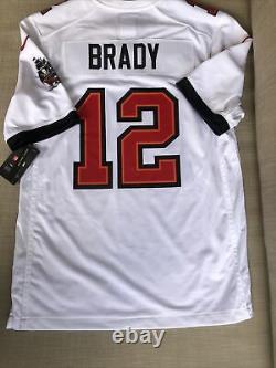 Nike Men's Tampa Bay Buccaneers Tom Brady #12 Super Bowl LV Jersey NFL Small