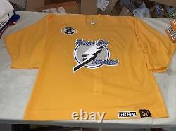 Nwt Authentic 58 Ccm Tampa Bay Lightning Practice Jersey Yellow New Mic