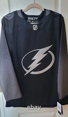 Official NHL Licensed Tampa Bay Lightning alternate jersey