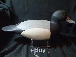 Pair rigmate Bluebill decoys Barnegat Bay style by W. M. Oler Beach Haven NJ