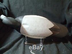 Pair rigmate Bluebill decoys Barnegat Bay style by W. M. Oler Beach Haven NJ