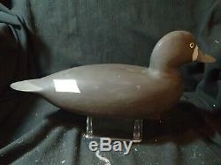 Pair rigmate Bluebill decoys Barnegat Bay style by W. M. Oler Beach Haven NJ