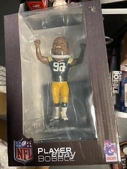 REGGIE WHITE Green Bay Packers Legend Matted Framed Jersey Showcase Bobblehead