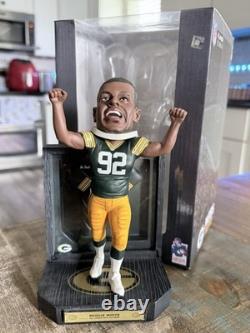 REGGIE WHITE Green Bay Packers Legend NFL Matted Jersey Showcase Bobblehead NIB