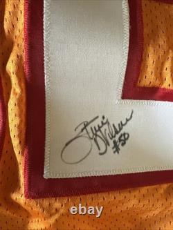 Ricky Bell #42 Tampa Bay Buccaneers Jersey Size 46 Signed By 1970's Players