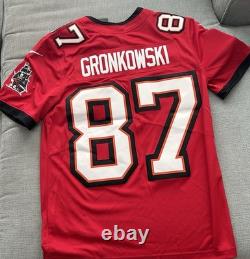 Rob Gronkowski Tampa Bay Buccaneers Nike On Field Jersey Size Small NWT NFL Red