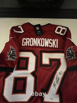 Rob gronkowski tampa bay buccaneers Autographed Jersey