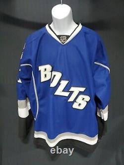 Steven Stamkos Tampa Bay Lightning Bolts Jersey Size Large 52 Fight Strap