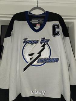 Steven Stamkos Tampa Bay Lightning White Official Throwback Jersey Size L