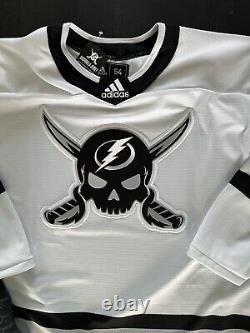 TAMPA BAY LIGHTNING GASPARILLA 2024 NEW WITH TAGS ADIDAS JERSEY Size54 XL 1/1904